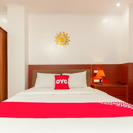 Super Oyo Capital O 387 Bach Duong Hotel Hanoj Exteriér fotografie